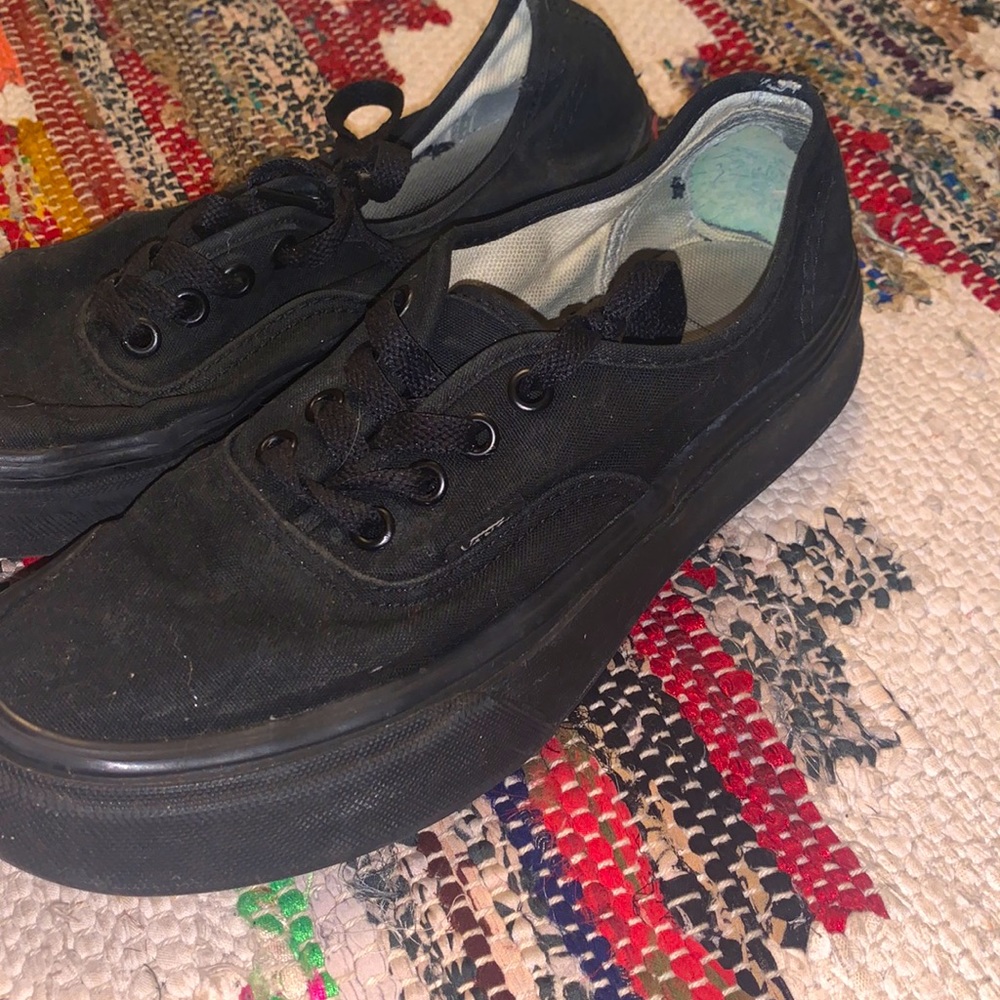 Black vans